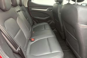 MG ZS EV bild 8