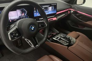 BMW 550 bild 16