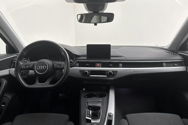 Audi A4 bild 6