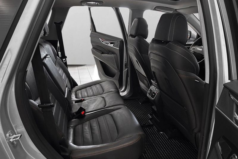 Maxus Euniq 6 bild 12