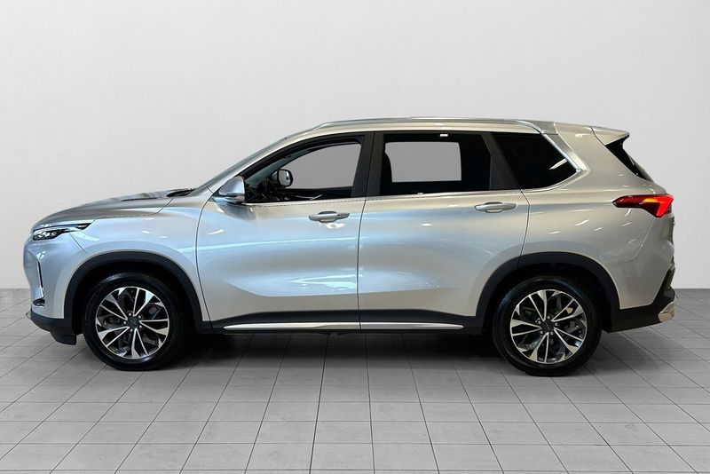 Maxus Euniq 6 bild 6