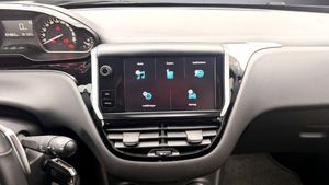 Peugeot 208 bild 14