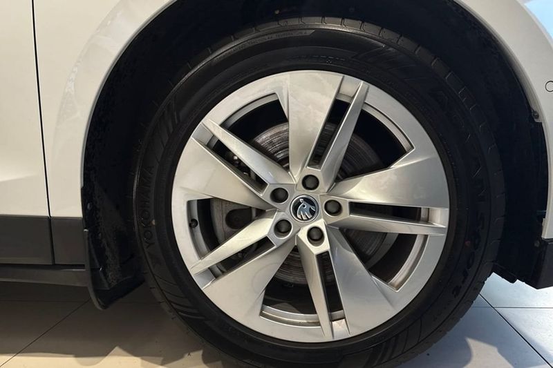 Skoda Enyaq bild 12