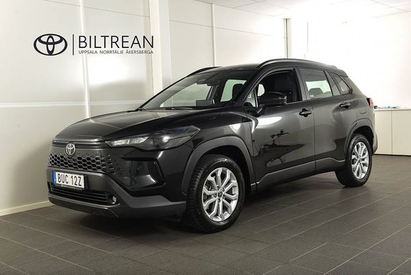 Toyota Corolla Cross Hybrid AWD-i 2,0 Elhybrid AWD Active Plus Backkamera Rattvärme - 2025