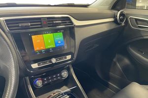 MG ZS EV bild 10