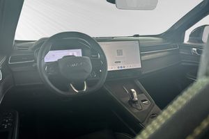 Lynk & Co 01 bild 7