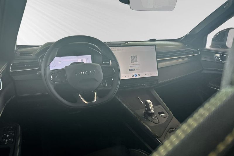 Lynk & Co 01 bild 7