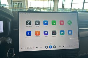 Lynk & Co 01 bild 18