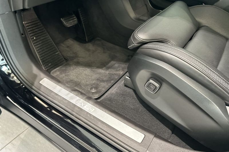 Volvo EX90 bild 25
