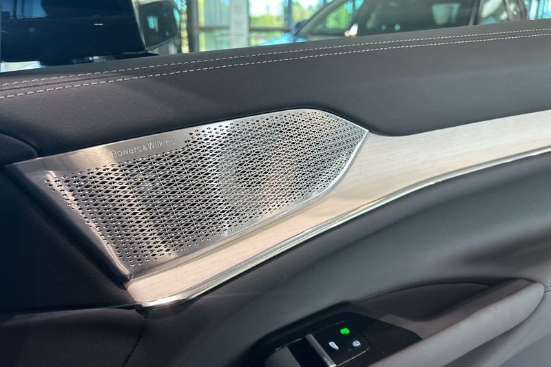 Volvo EX90 bild 13