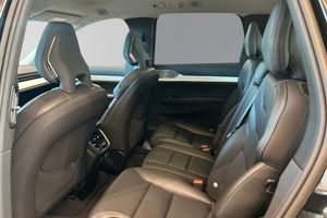 Volvo EX90 bild 8
