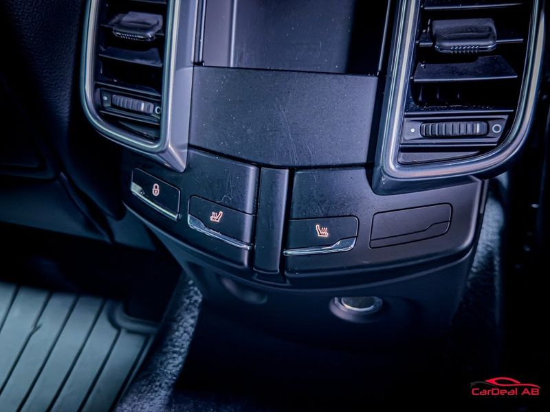 Porsche Cayenne bild 17