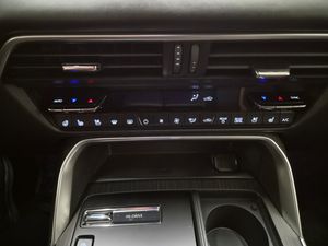 Mazda CX-80 bild 10