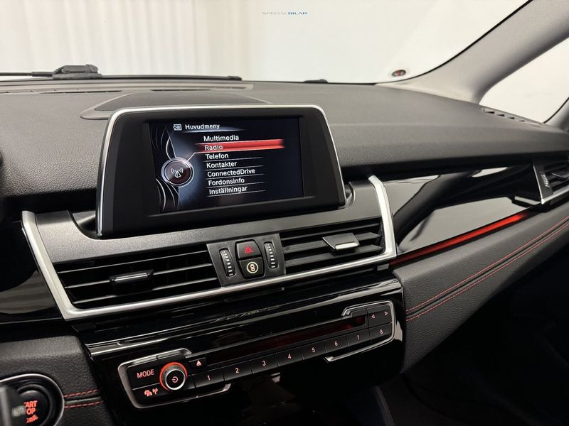 BMW 218 bild 9