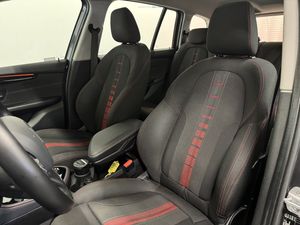 BMW 218 bild 6