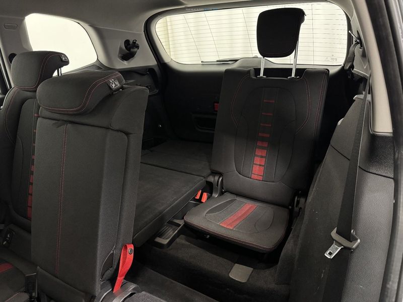 BMW 218 bild 13