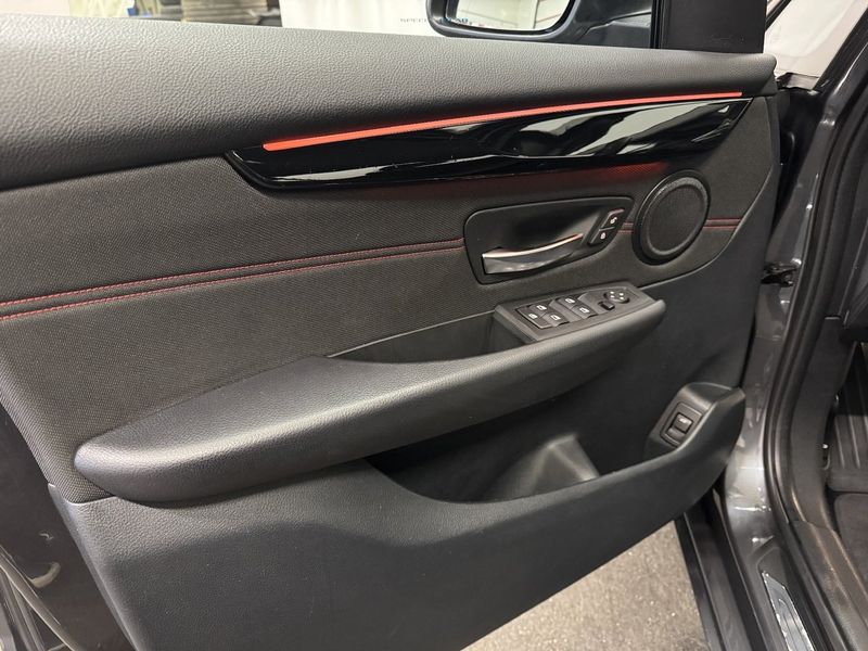 BMW 218 bild 5
