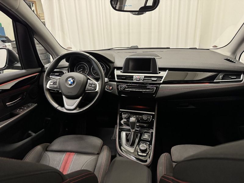 BMW 218 bild 17
