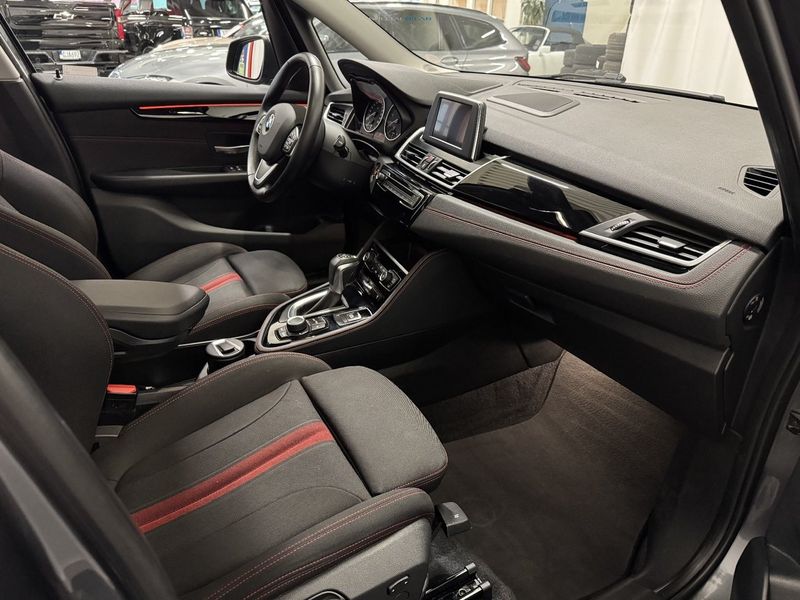 BMW 218 bild 18