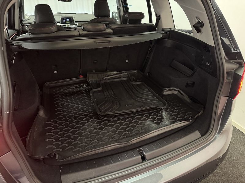 BMW 218 bild 12
