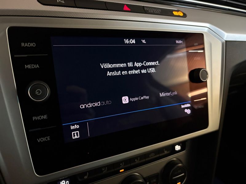 Volkswagen Passat bild 8