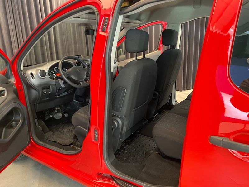 Peugeot Partner Tepee bild 17