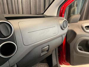 Peugeot Partner Tepee bild 35