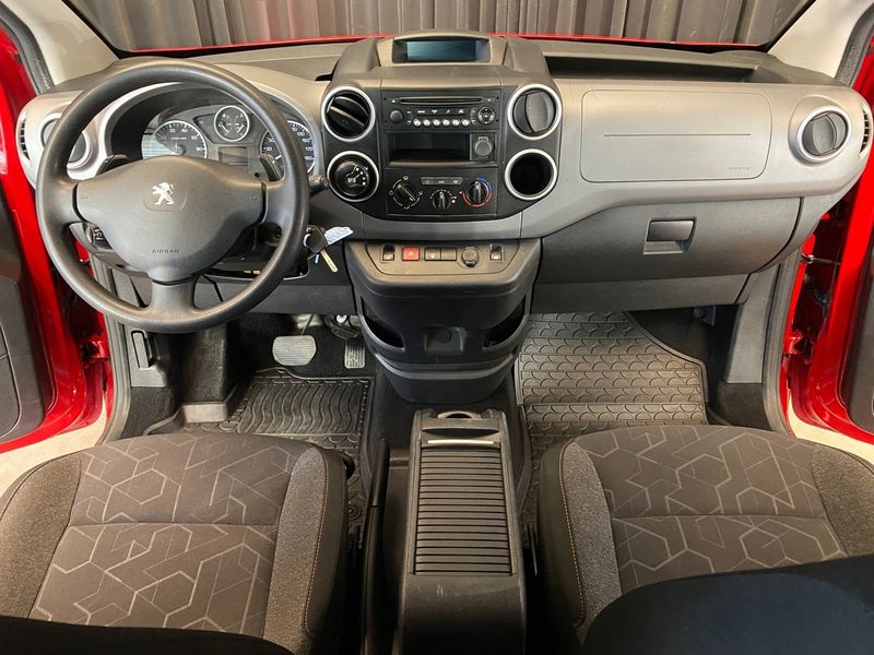 Peugeot Partner Tepee bild 6