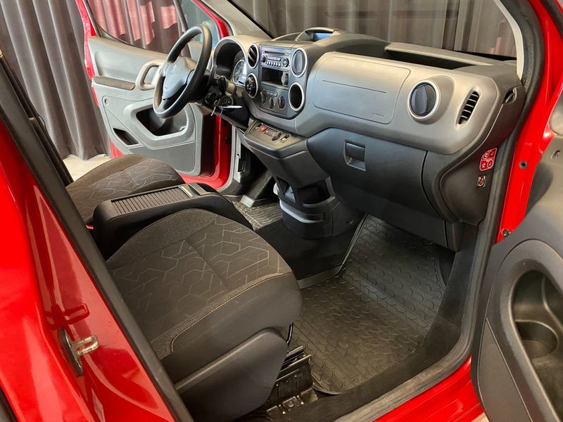 Peugeot Partner Tepee bild 20