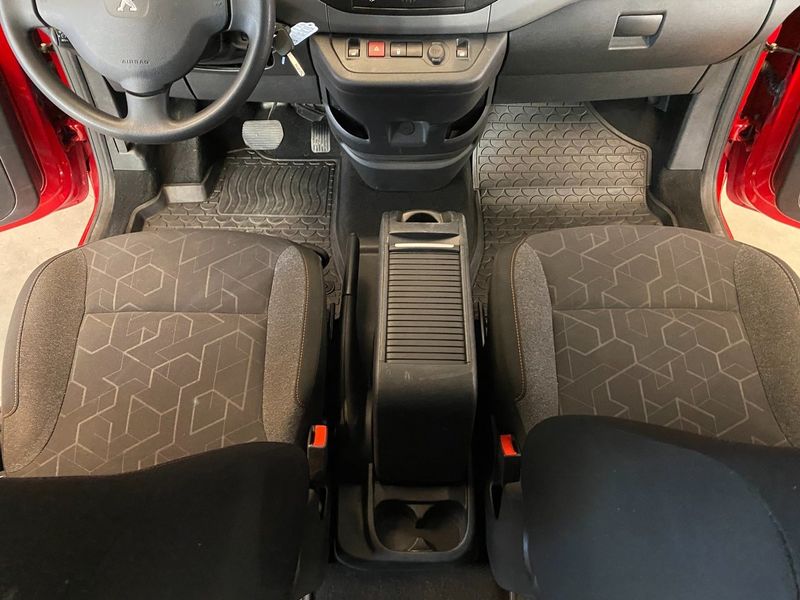 Peugeot Partner Tepee bild 22
