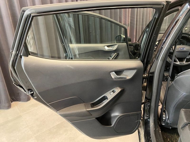 Ford Fiesta bild 13