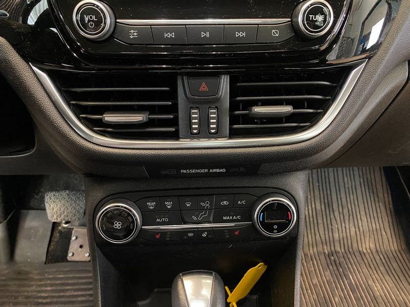 Ford Fiesta bild 18