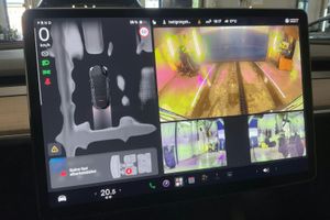 Tesla Model Y bild 14