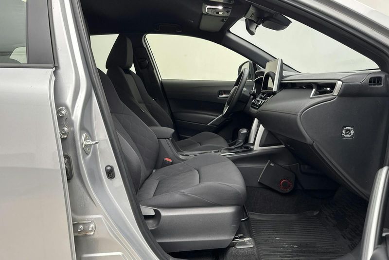 Toyota Corolla Cross bild 7