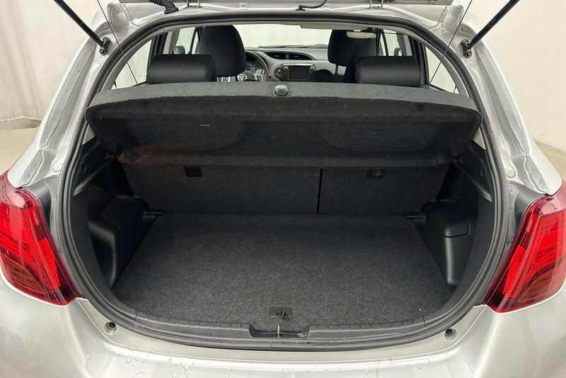 Toyota Yaris bild 9