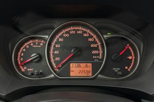 Toyota Yaris bild 10