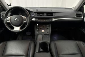 Lexus CT bild 6