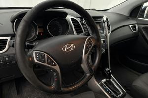 Hyundai i30 bild 13
