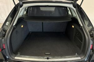 Audi A4 bild 9