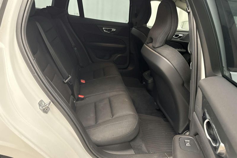 Volvo V60 bild 8