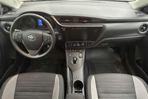 Toyota Auris bild 6