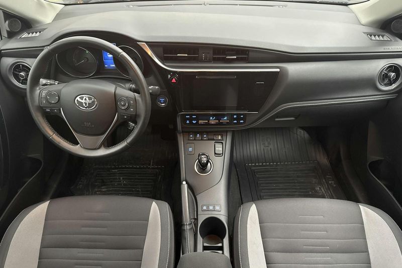 Toyota Auris bild 6