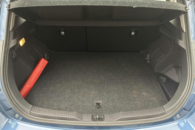 Toyota Auris bild 9