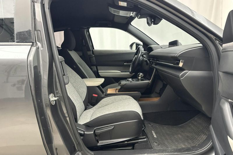 Mazda MX-30 bild 7