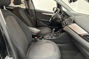 BMW 218 bild 7