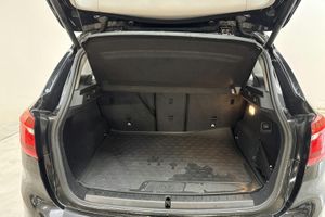 BMW 218 bild 9