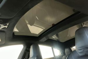 Tesla Model S bild 17