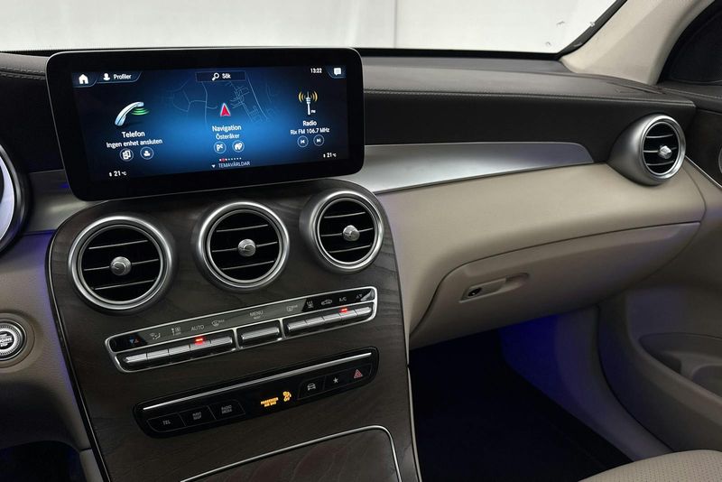 Mercedes GLC220 bild 15