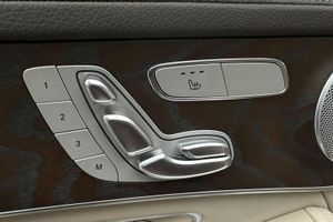 Mercedes GLC220 bild 19