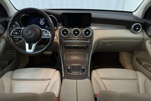 Mercedes GLC220 bild 6